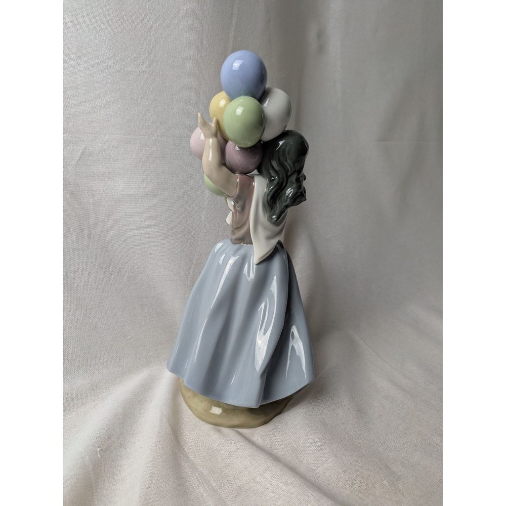 LLADRO #5141 "Ballons for Sale" Porcelain Figurine, Retired 1996 Collectible Vtg - Picture 3 of 5